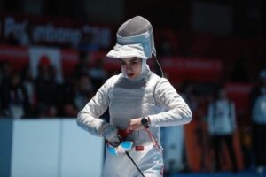 پایان کار زودهنگام تنها شمشمیرباز دختر اسلحه سابر بدون برد و صعود